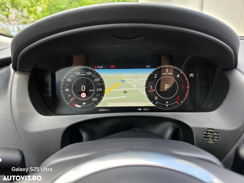 Jaguar F-Pace 20d AWD Pure - 10
