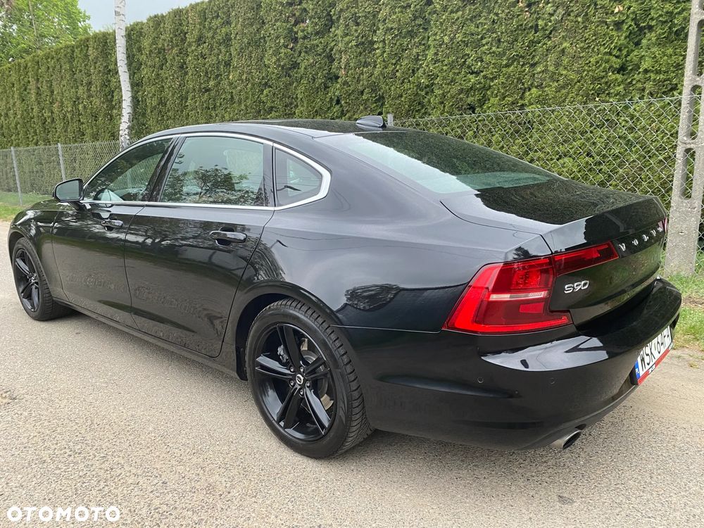 Volvo S90 T5 Geartronic Momentum - 18