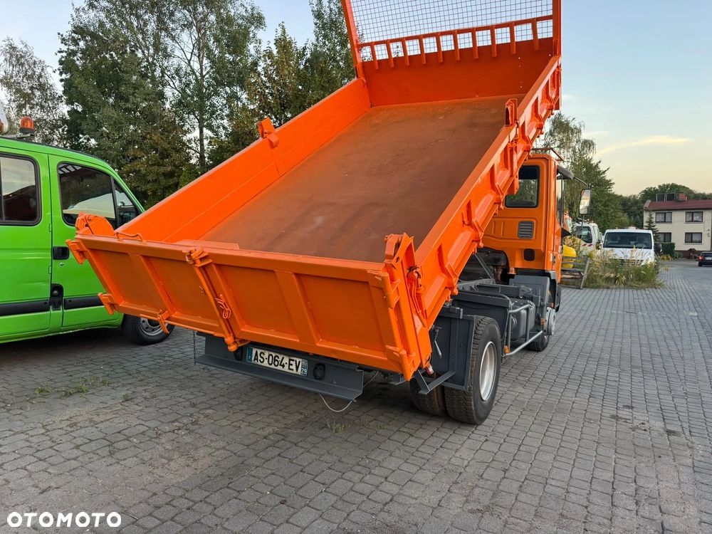 Iveco Eurocargo 100E15 Wywrotka 3 stronna - 6
