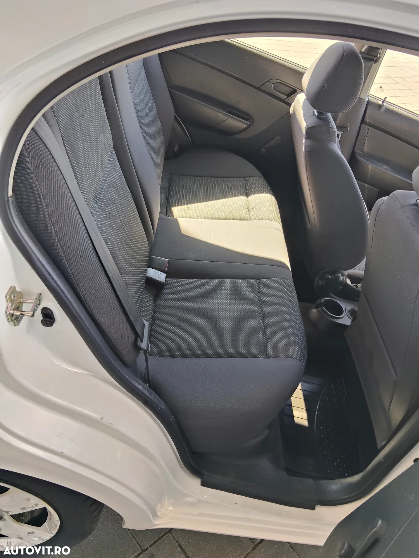 Chevrolet Aveo - 11