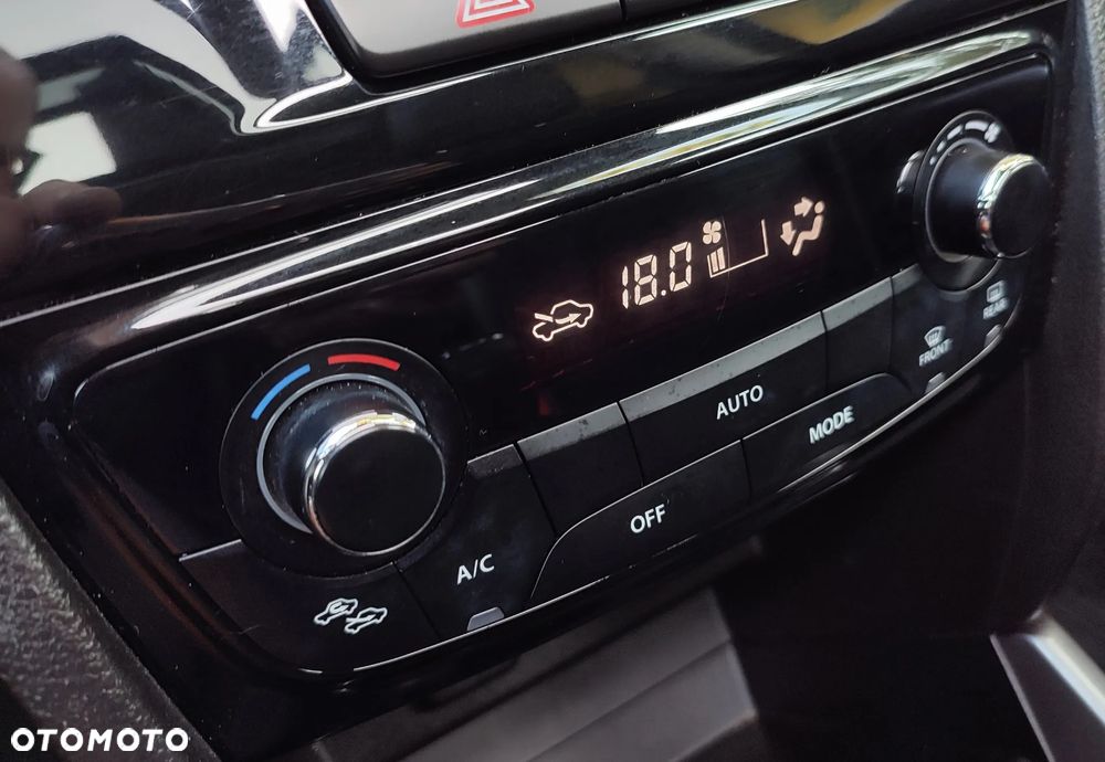 Suzuki Vitara - 18
