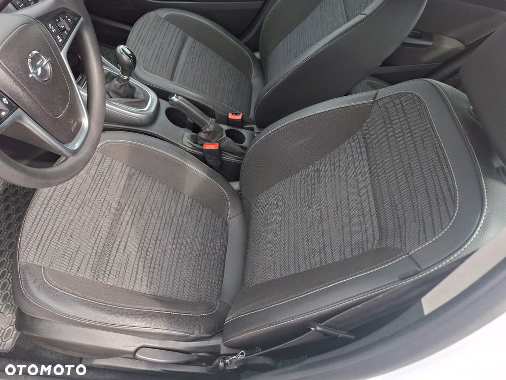 Opel Astra IV 1.6 CDTI S&S - 12