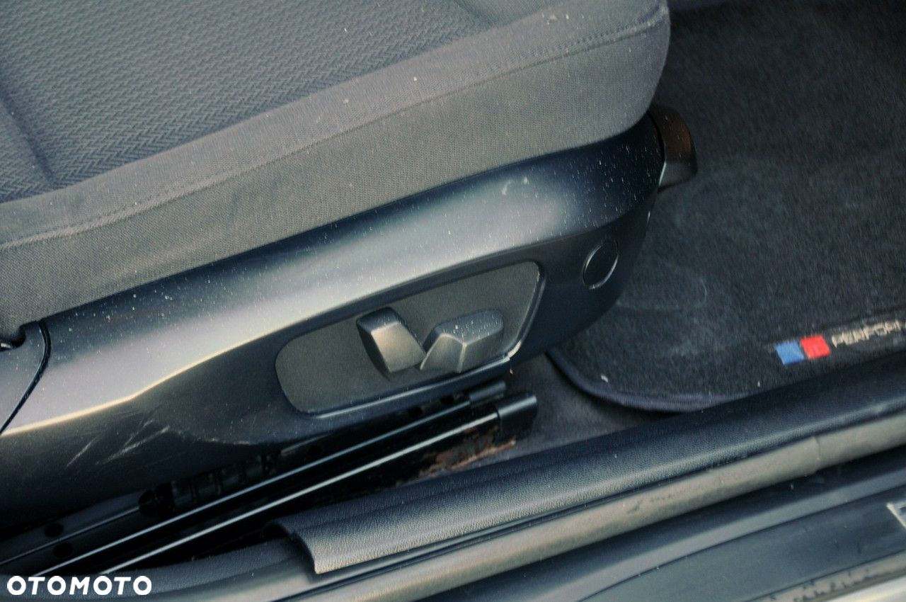 BMW Seria 3 - 19