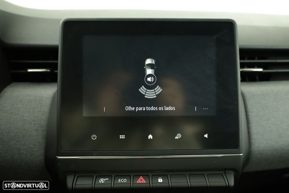 Renault Clio 1.0 TCe Evolution Bi-Fuel - 11