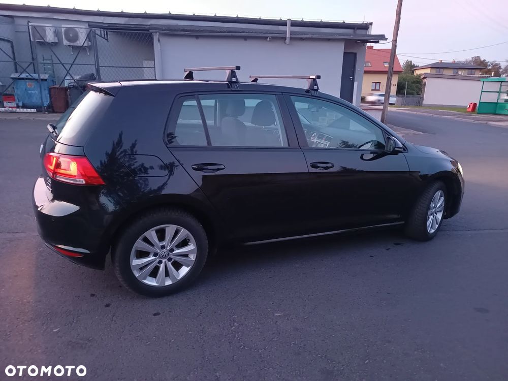 Volkswagen Golf VII 1.6 TDI BMT Comfortline - 11