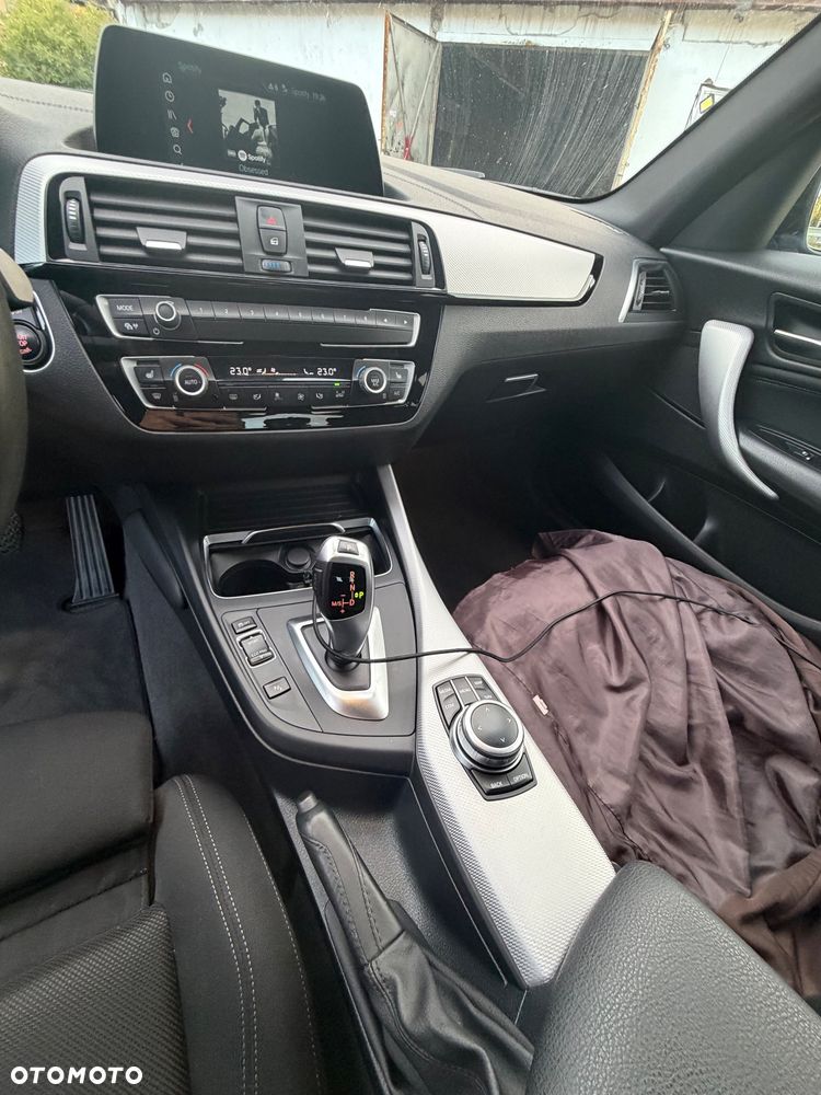 BMW Seria 1 118d Sport Line Shadow - 11