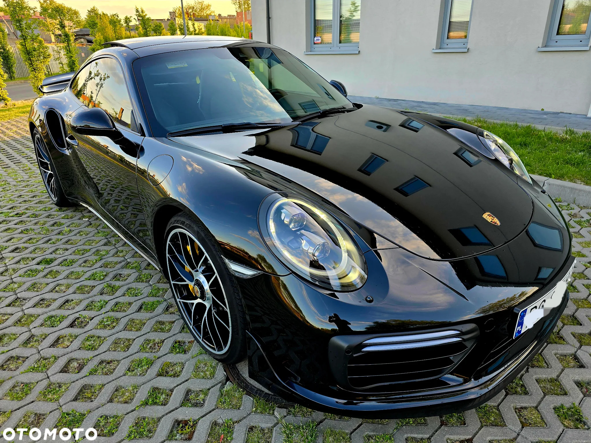 Porsche 911 Turbo S - 22