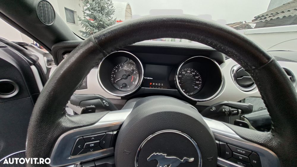 Ford Mustang - 17