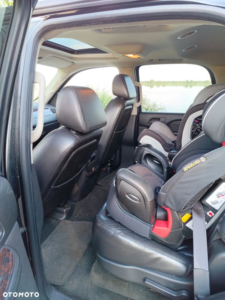 GMC Yukon Denali 6.2 - 12