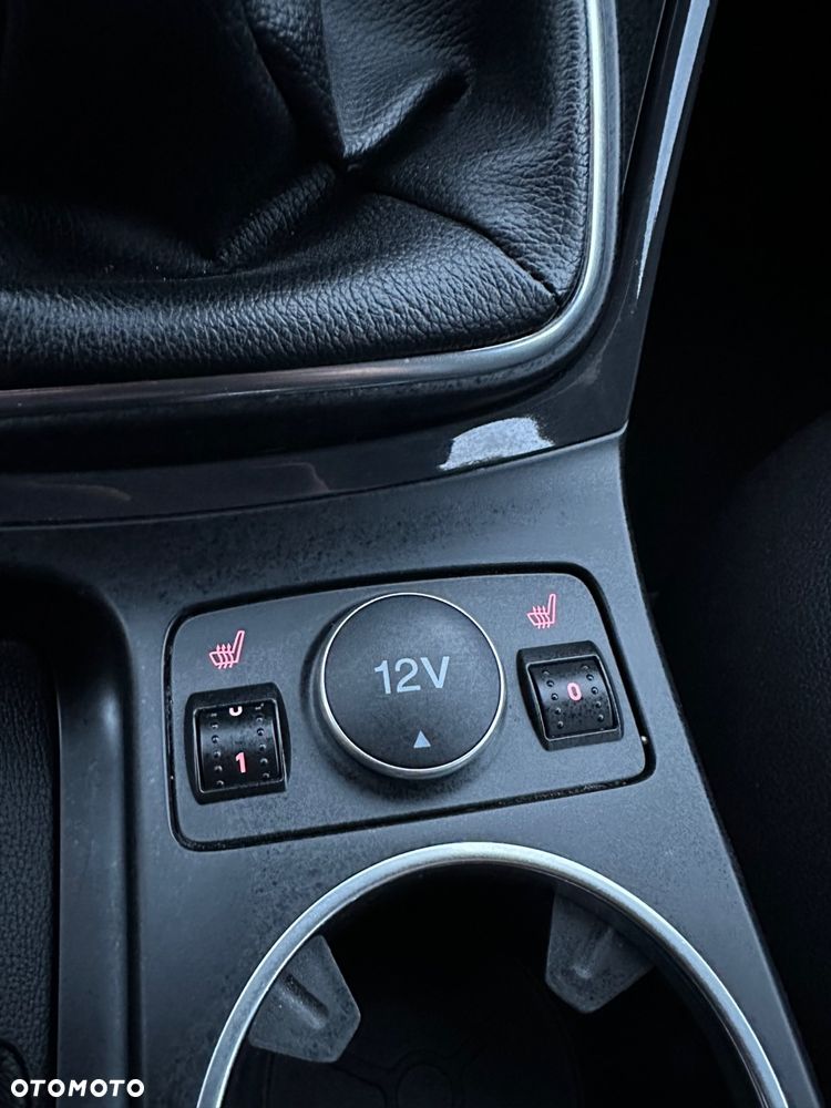 Ford Kuga 2.0 TDCi 2x4 Individual - 10