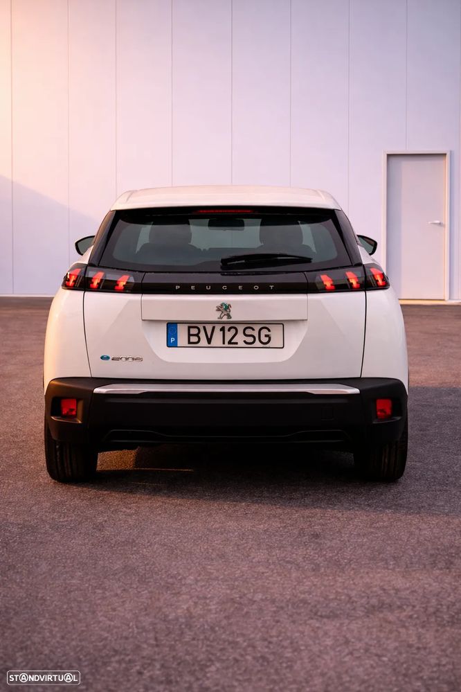 Peugeot e-2008 - 5