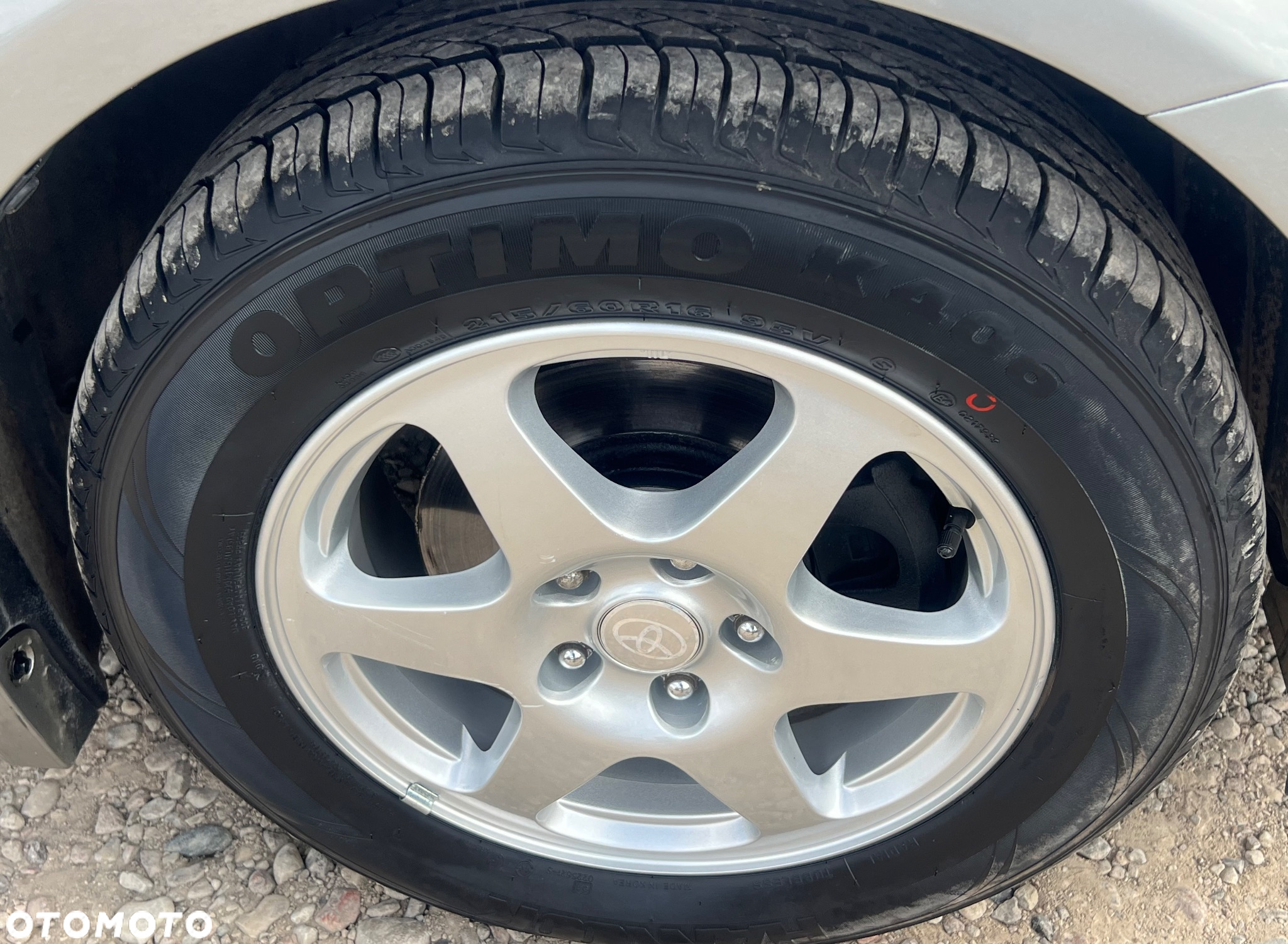 Toyota Avensis 2.0 D-4D Premium - 21