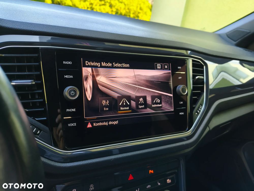 Volkswagen T-Roc 1.5 TSI ACT OPF Sport - 22