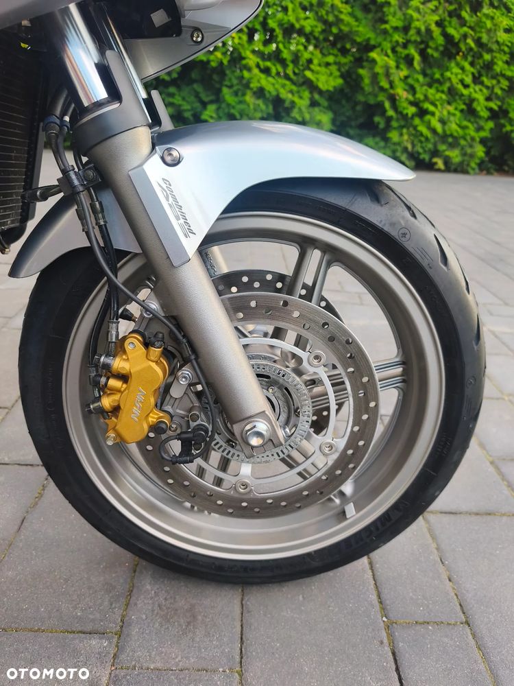 Honda CBF - 12