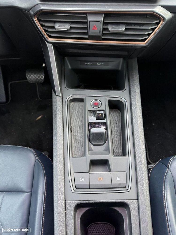 Cupra Formentor 1.4 e-Hybrid DSG VZ - 29