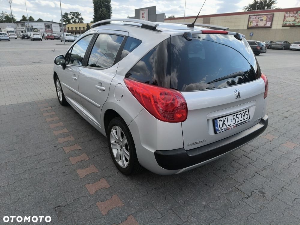 Peugeot 207 - 4