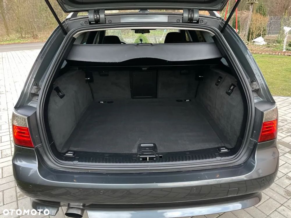 BMW Seria 5 520d - 16