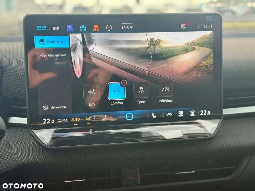 Volkswagen T-Roc 1.5 eTSI Life DSG - 19