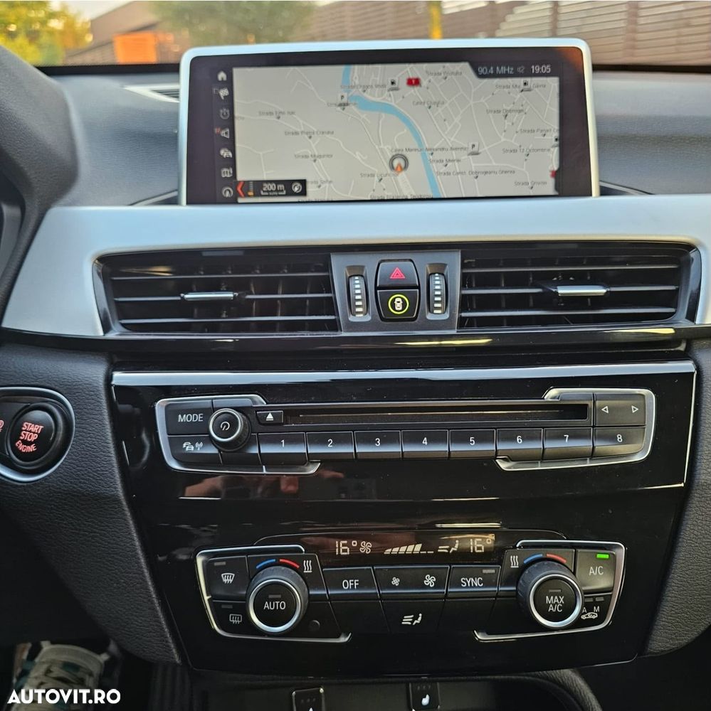 BMW X1 - 11