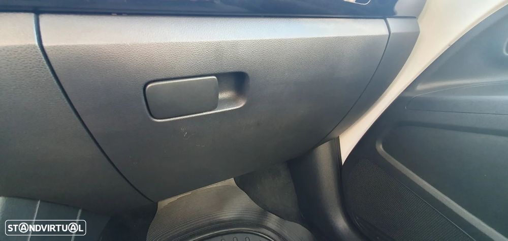 VW Up! 1.0 BlueMotion Move - 29