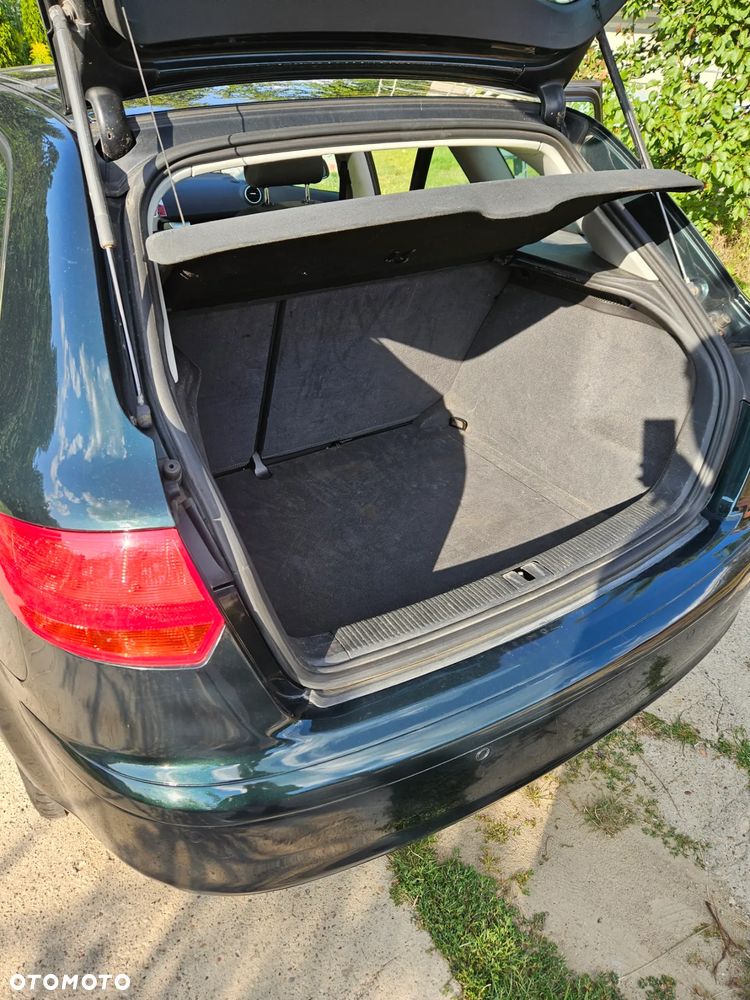 Audi A3 1.6 Attraction - 10