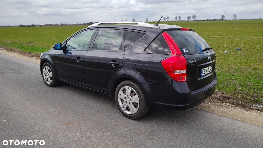 Kia Ceed - 2