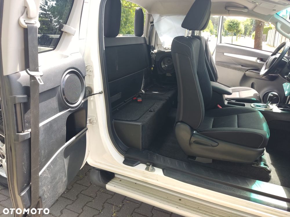 Toyota Hilux - 27