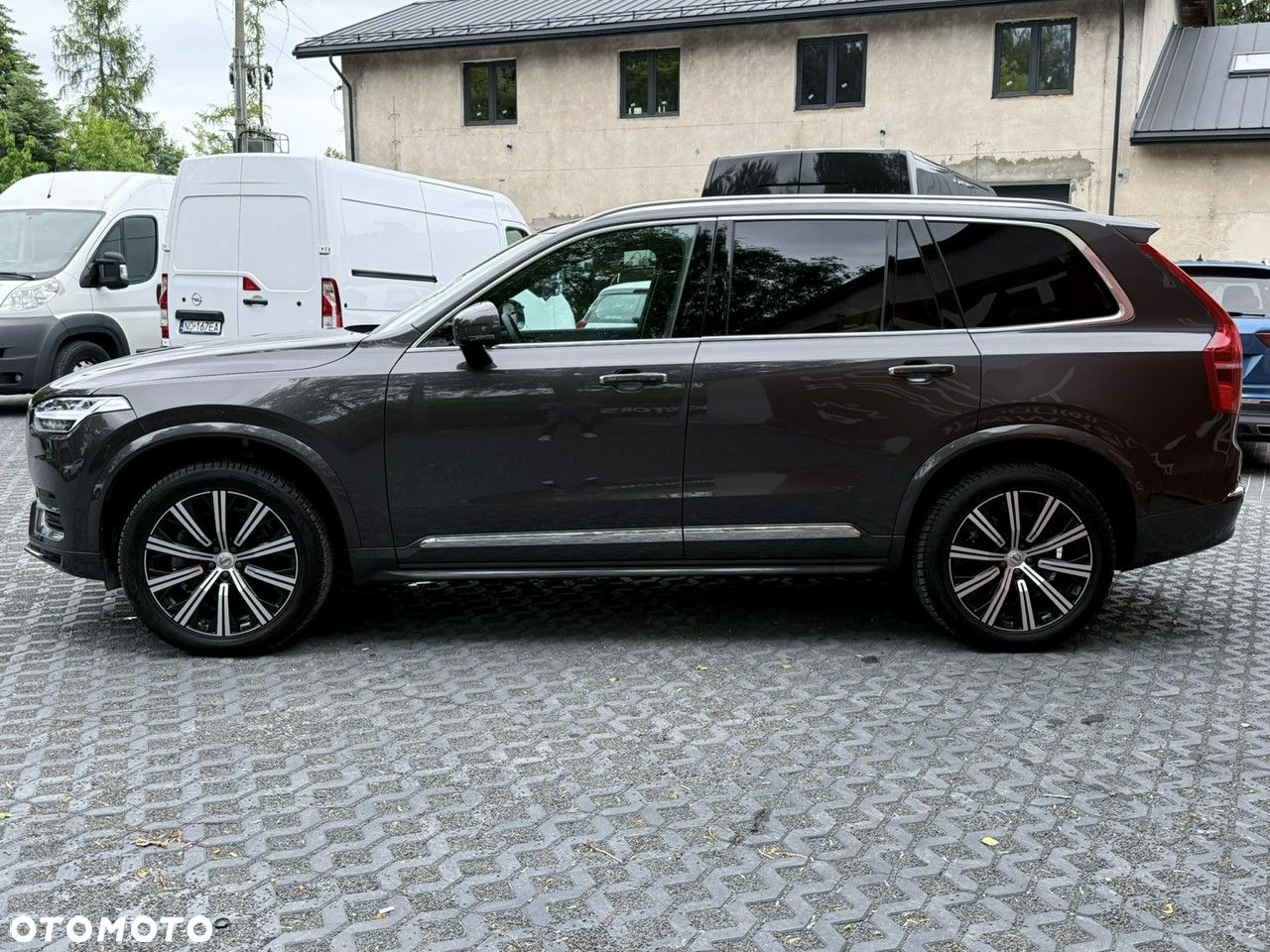 Volvo XC 90 - 8