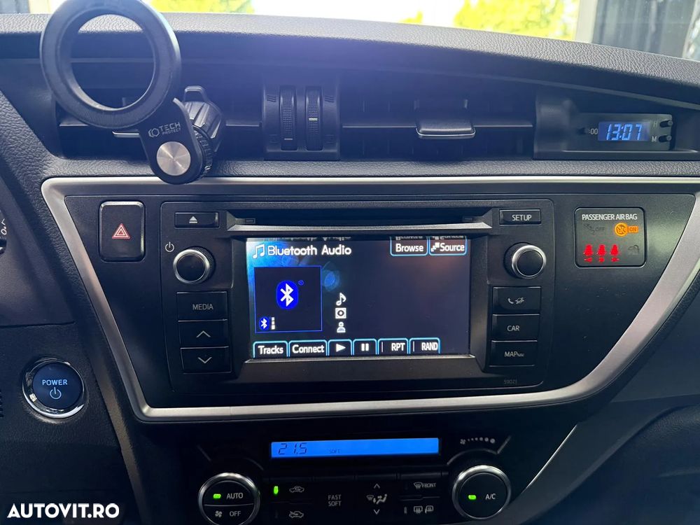 Toyota Auris - 13
