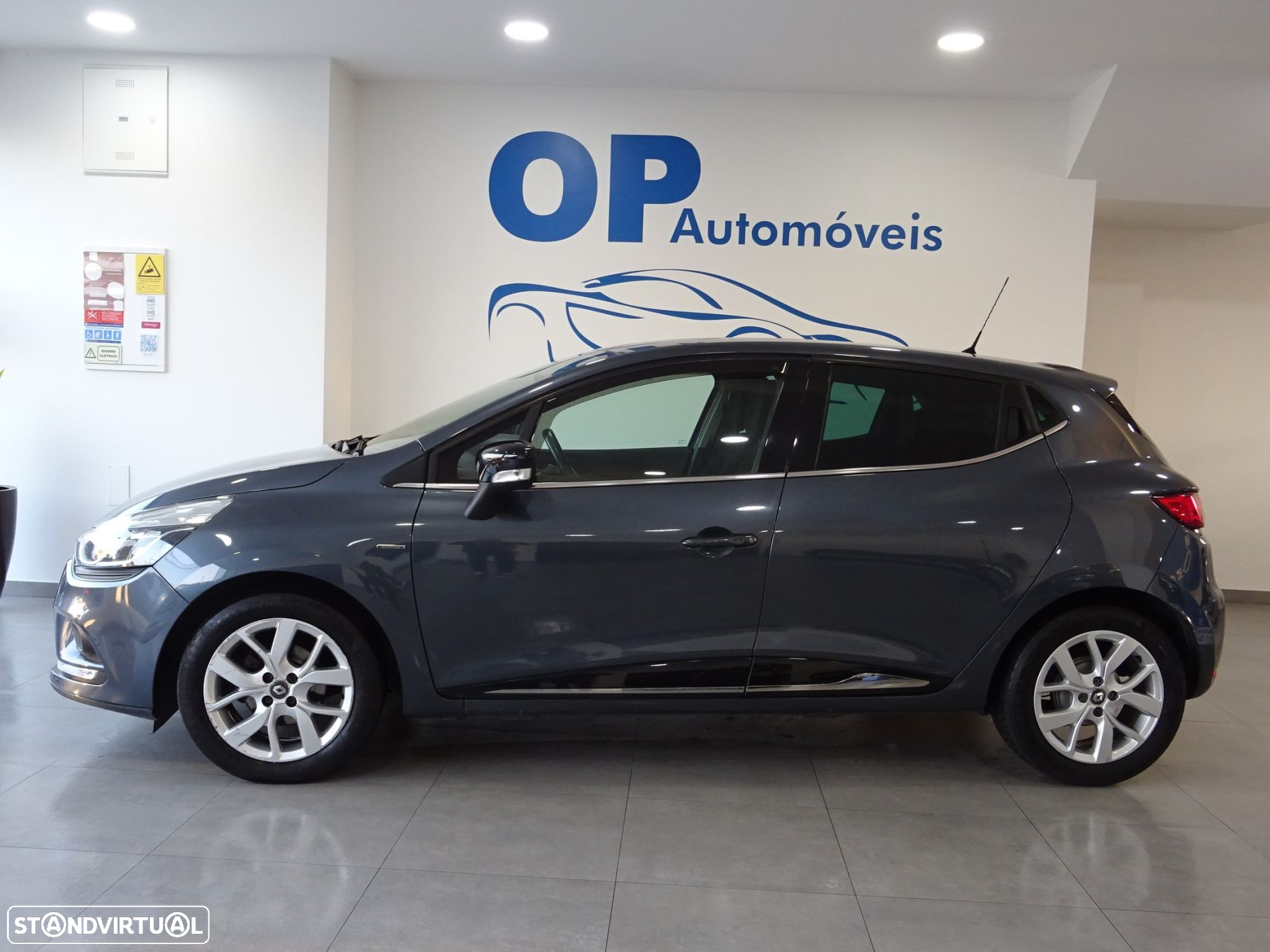 Renault Clio 1.5 dCi Limited - 3