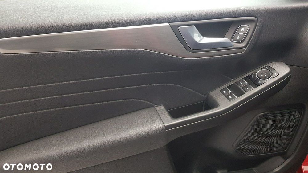 Ford Kuga - 20