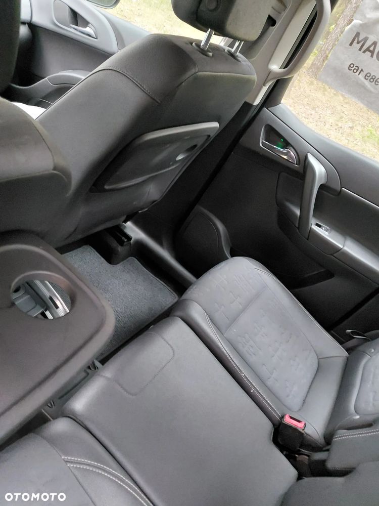 Opel Meriva 1.4 T Cosmo - 16
