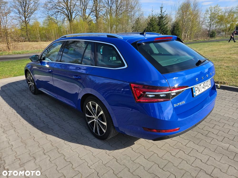 Skoda Superb 2.0 TDI DSG Premium Edition - 2