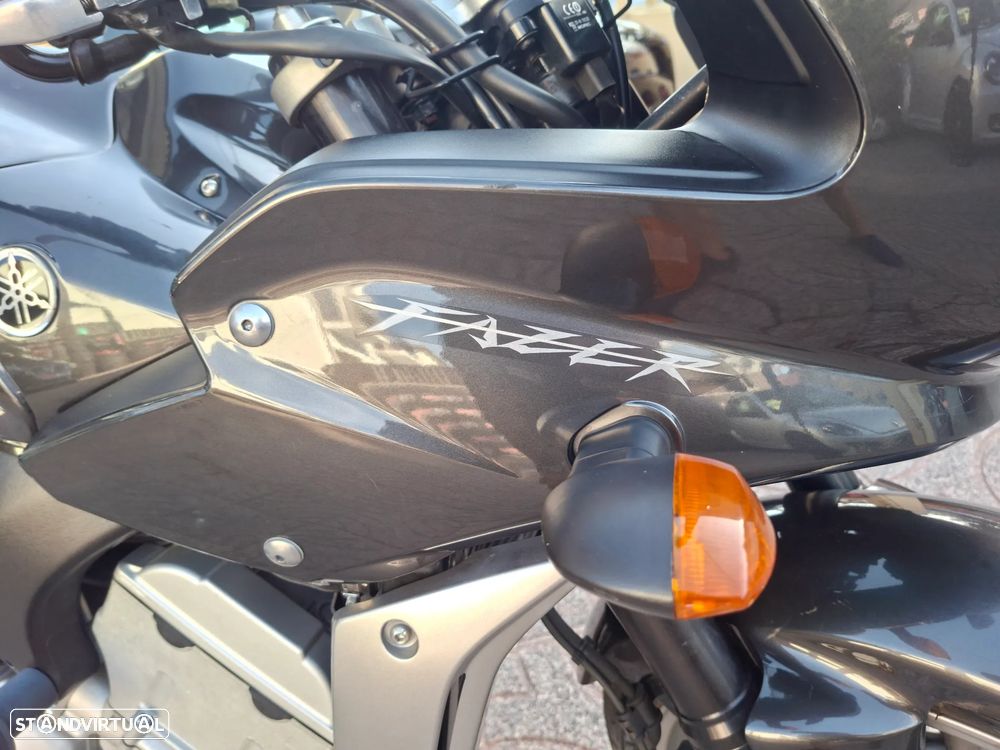 Yamaha Fazer - 8