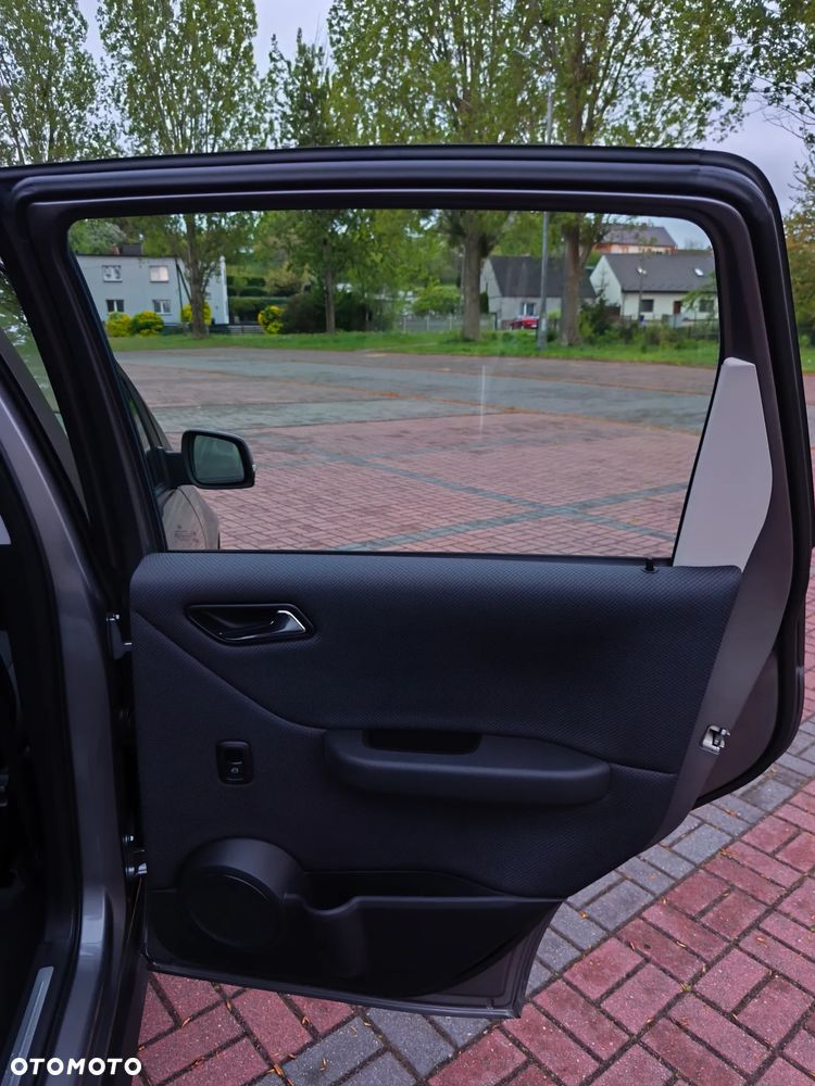 Mercedes-Benz Klasa A 150 BlueEFFICIENCY Flotte - 24