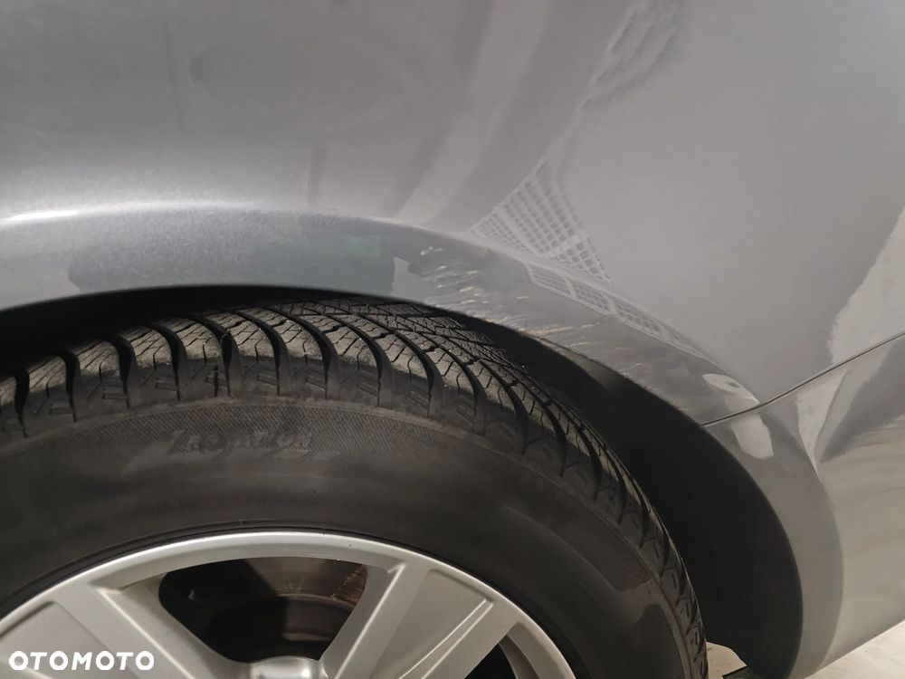 Audi A4 Avant 2.0 TDI DPF Ambiente - 9