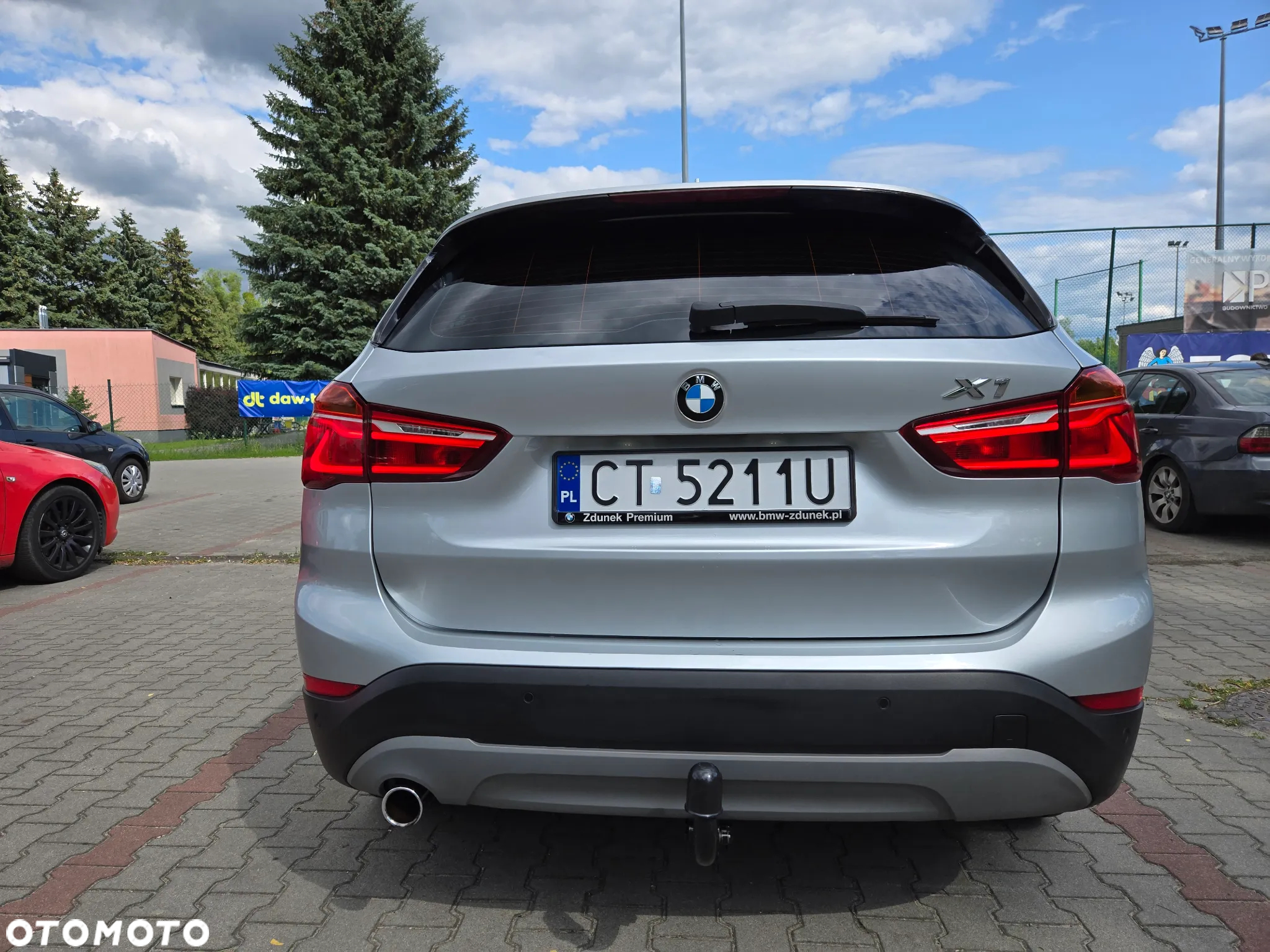 BMW X1 sDrive18d - 9