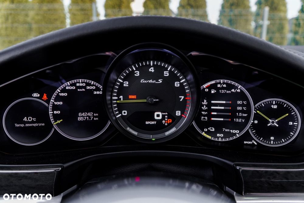 Porsche Panamera Turbo S E-Hybrid - 28