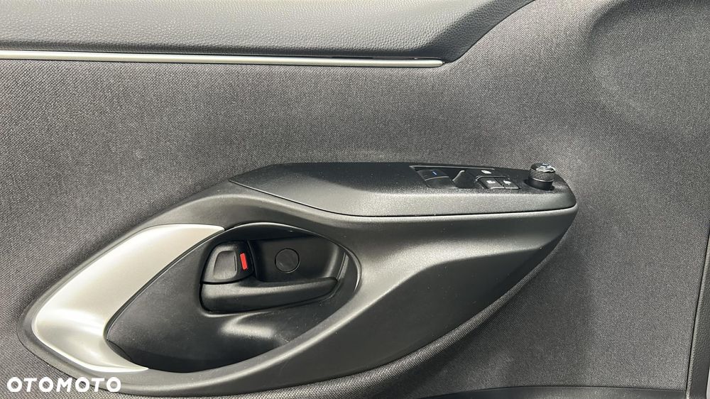 Toyota Yaris - 14