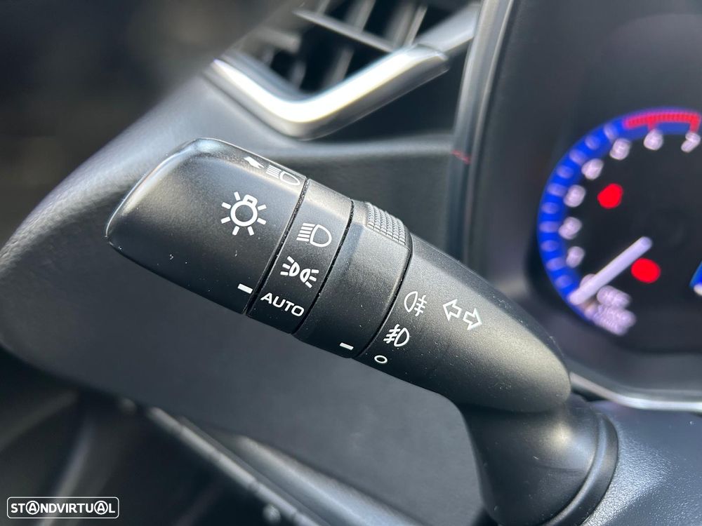 Toyota Corolla Touring Sports 1.8 Hybrid Comfort+P.Sport - 11