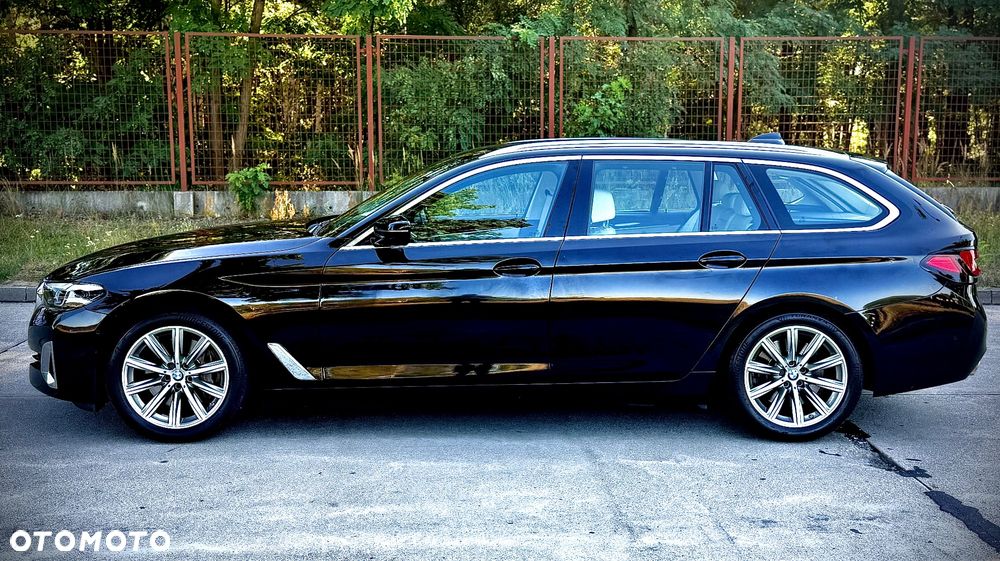 BMW Seria 5 540d xDrive Luxury Line - 10