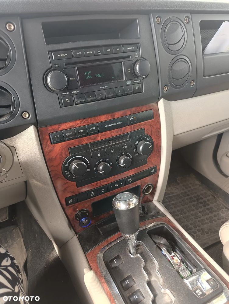 Jeep Commander - 6
