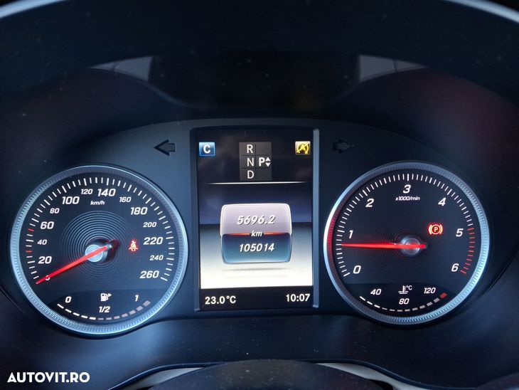 Mercedes-Benz GLC 250 d 4MATIC - 12