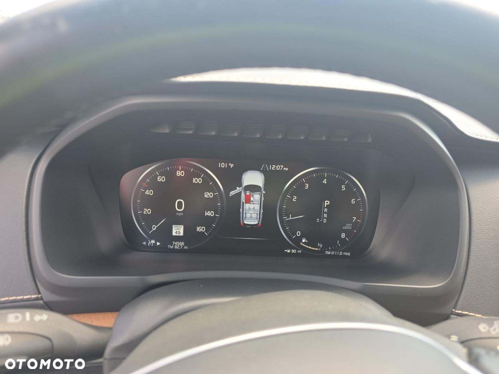 Volvo XC 90 T6 AWD Geartronic Inscription - 11
