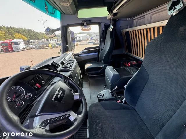 MAN TGX - 8