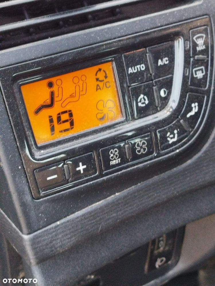 Citroën C4 Grand Picasso 2.0 HDi Selection MCP - 8
