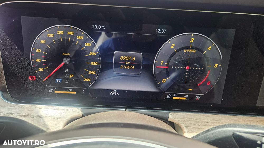 Mercedes-Benz E - 8