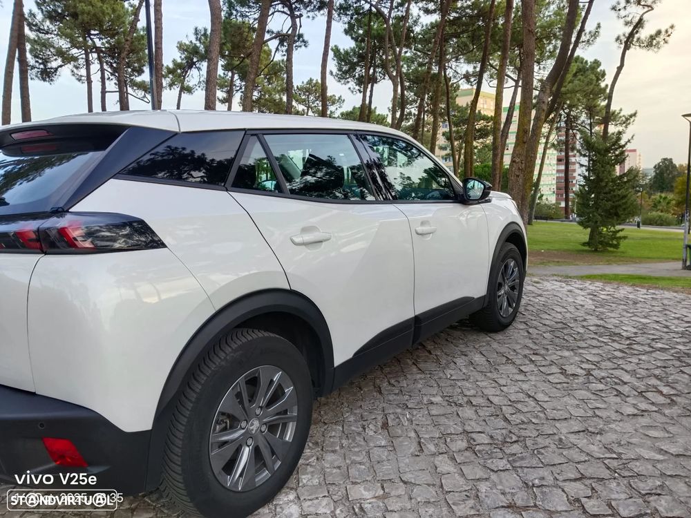 Peugeot e-2008 50 kWh Active Pack - 4