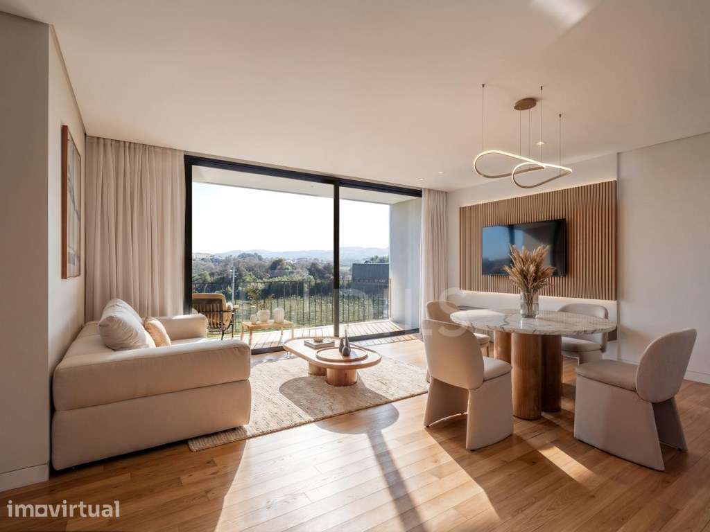 Apartamento T2 com varanda e garagem, em Fânzeres, Gondomar - Grande imagem: 3/92