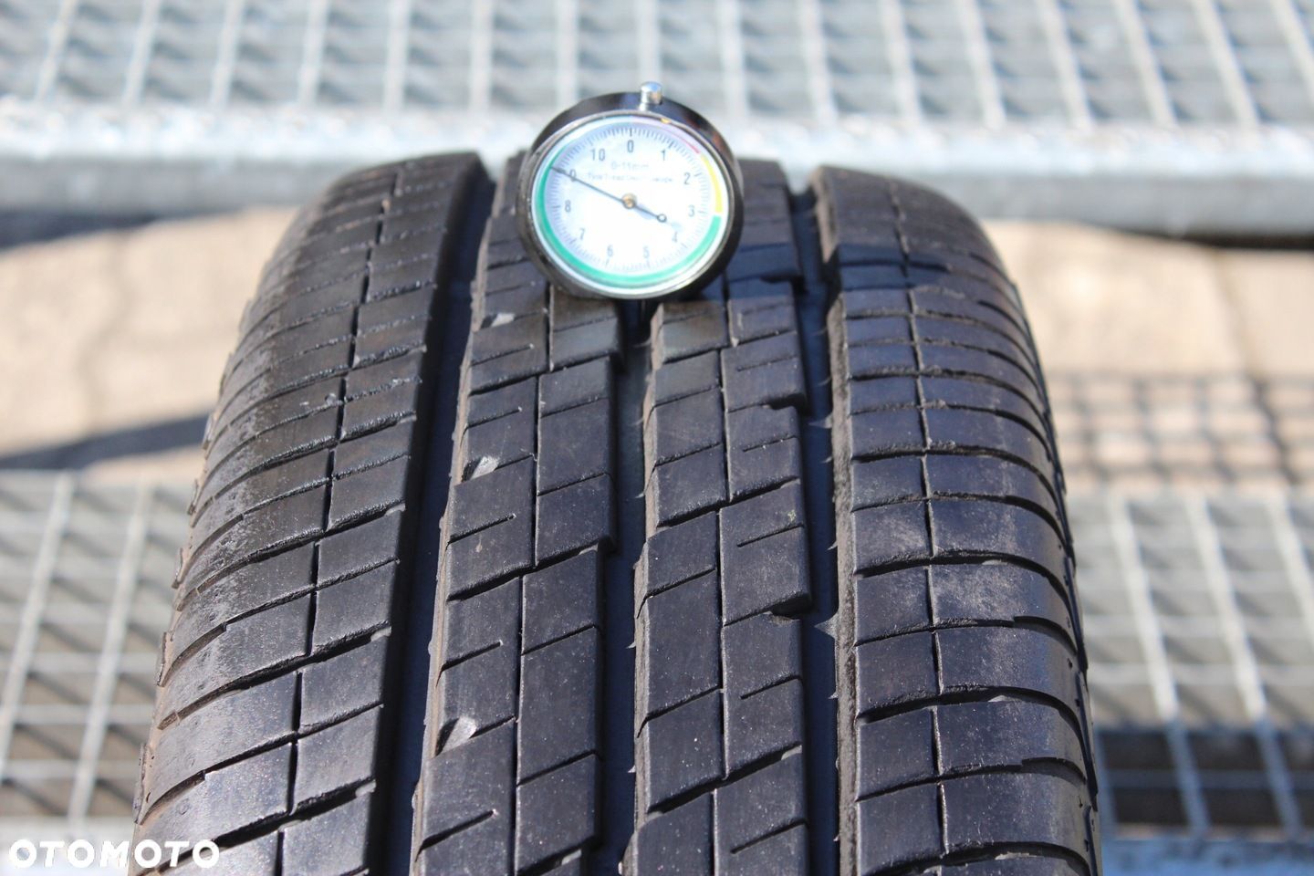 1x 215/65R15C 104/102T CONTINENTAL VANCO 2 18R 9mm - 1